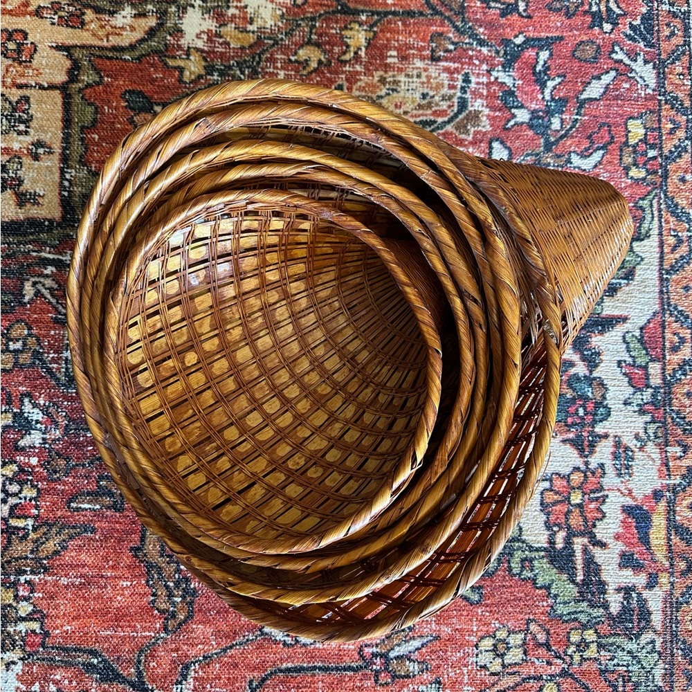 Vintage Boho Woven Nesting Shell Baskets. Set of 6